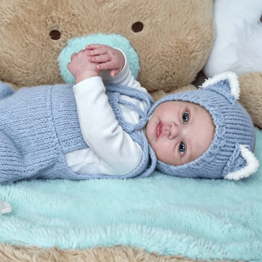 Bebê Reborn Jeorgin 🧸 TECIDO 💙 3